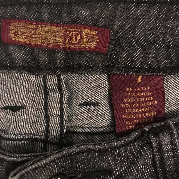 ZD Premium Woman's Black Skinny Leg Stretchy Jeans Sz 7 - Picture 4 of 5